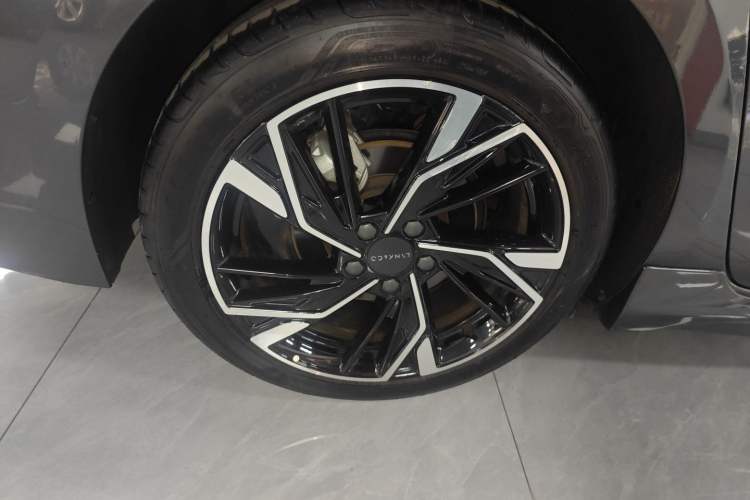 Used Lynk & Co 03 2023 1.5TD DCT JingPro
