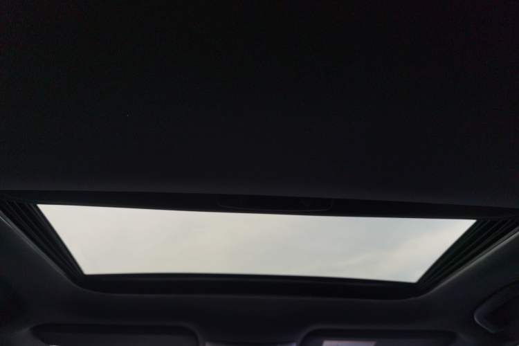 Used Toyota Levin 2023 185T CVT Luxury Edition
