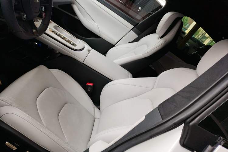 Used  SU7 2024 Four-Wheel Drive Ultra-Long Range Advanced Intelligent Driving Max Edition
