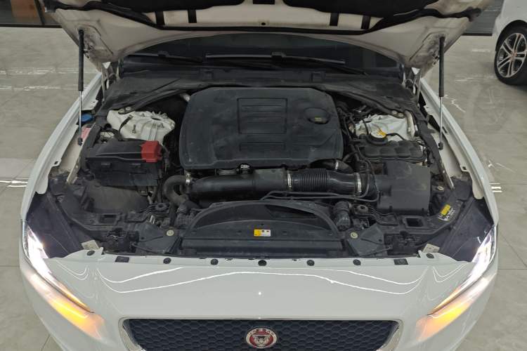 Used Jaguar XEL 2019 2.0T 200 PS Deluxe Edition
