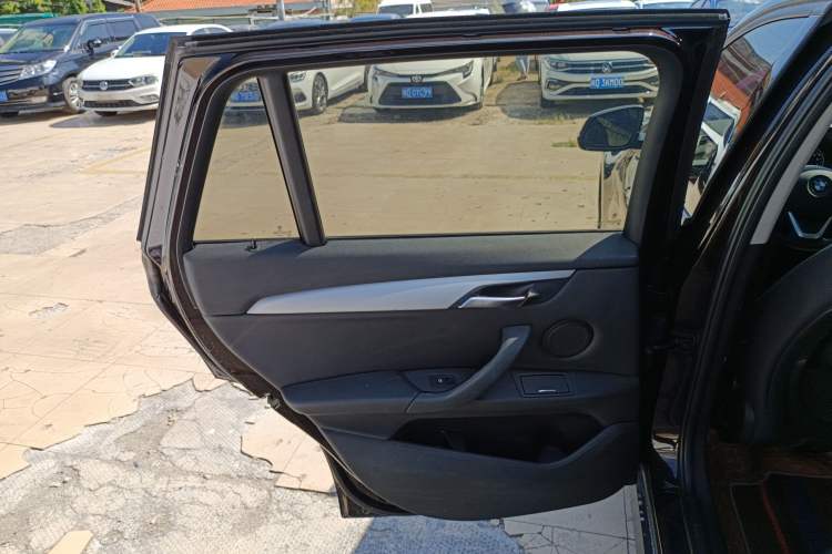 Used BMW X1 2019 sDrive18Li Fashion Model
