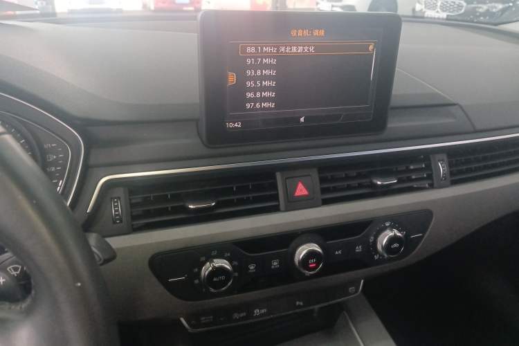 Used Audi A4L 2019 40 TFSI Ambition Version China V