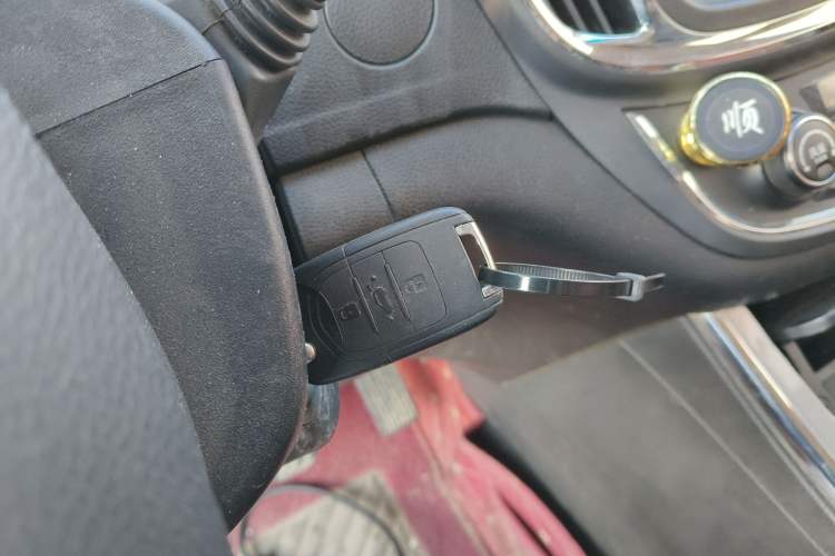 Used Baojun 560 2016 1.8L Manual Elite Version
