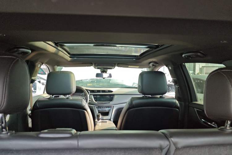 Used Cadillac XT5 2020 28T Luxury Version
