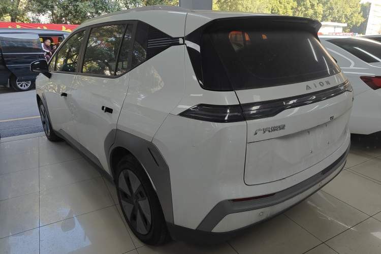 Used AION Y 2023 Plus 510 Enjoy Edition