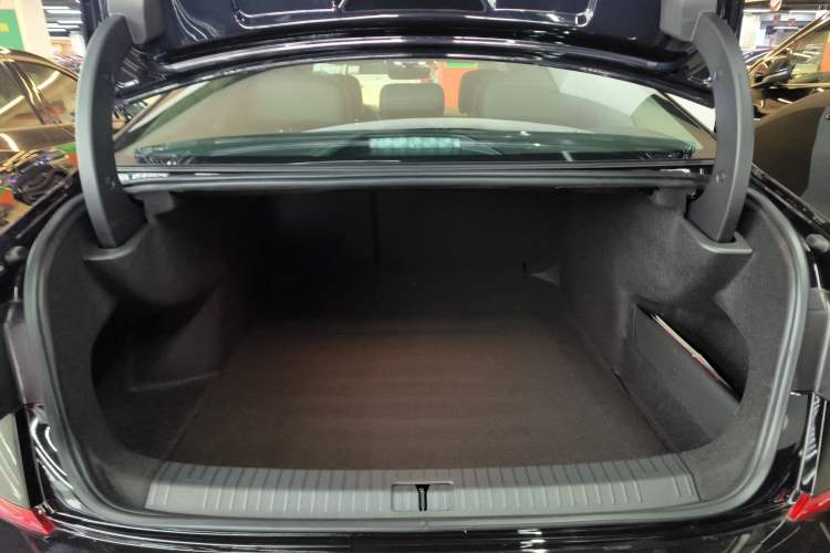 Used Volkswagen Passat 2025 Outstanding Model 330TSI Starry Elite Edition
