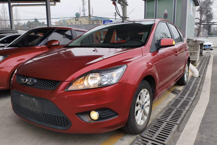 Used Ford Focus 2013 Hatchback Classic 1.8L Automatic Base Model