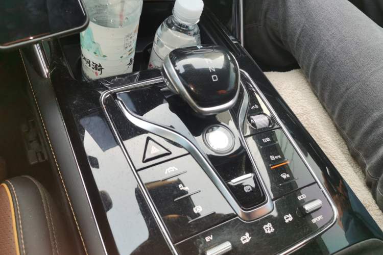 Used BYD Tang New Energy 2021 DM 2.0T Four-Wheel Drive High-Performance Flagship Model