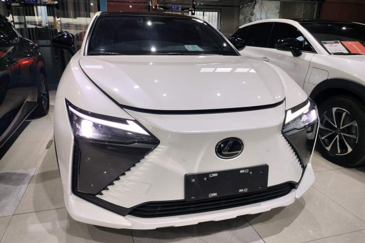 Used Lexus RZ 2023 450e All-Wheel Drive Luxury Edition
