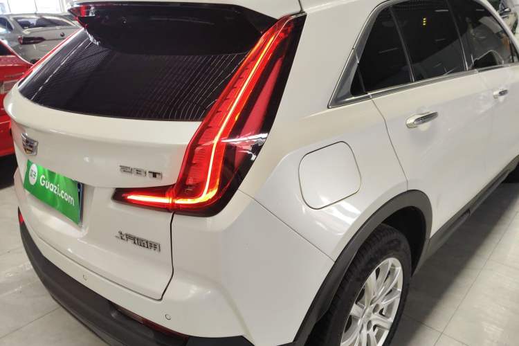 Used Cadillac XT4 2021 28T Two-Wheel Drive Tech Edition
