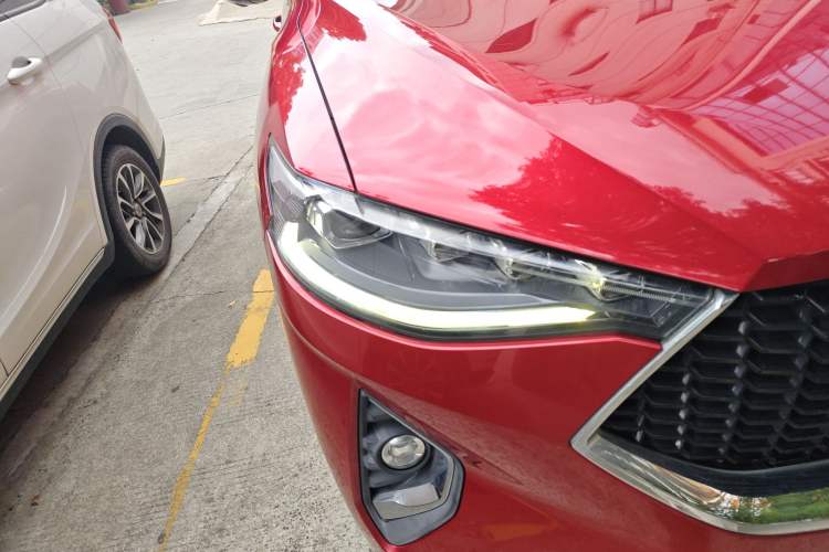 Used Haval F7 2019 1.5T Two-Wheel-Drive i-Type China VI Standard
