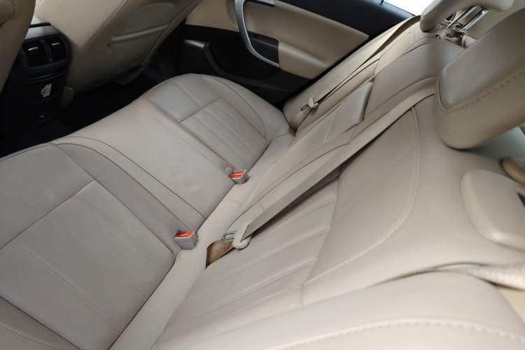 Used Buick Regal 2014 2.0L Elite Fashion Edition