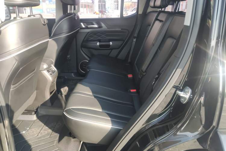 Used Tank 300 2021 City Edition 2.0T—Truly Stylish
