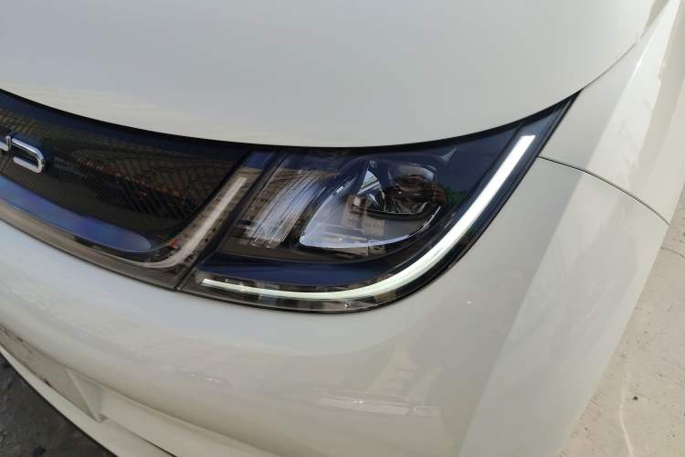 Used BYD Dolphin 2023 420 km Fashion Edition