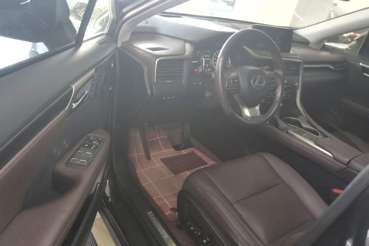 Used Lexus RX 2020 Revised Version 300 Two-Wheel Drive Comfort Edition