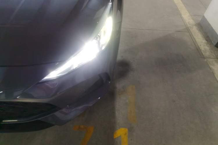 Used MG 5 2022 180 DVVT CVT Youth Luxury Edition
