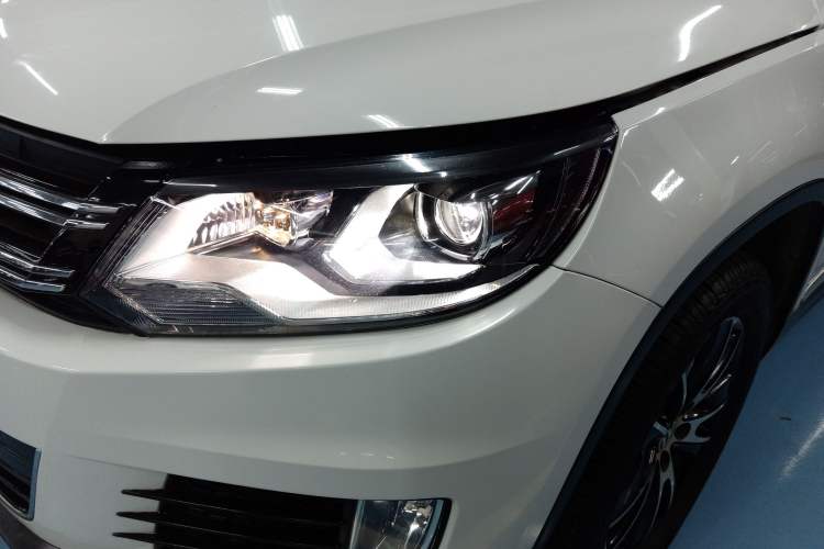 Used Volkswagen Tiguan 2015 1.8TSI Automatic Two-Wheel Drive Luxury Model
