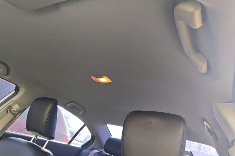 Used Honda Civic 2013 10th Anniversary 1.8L Automatic Comfort Version
