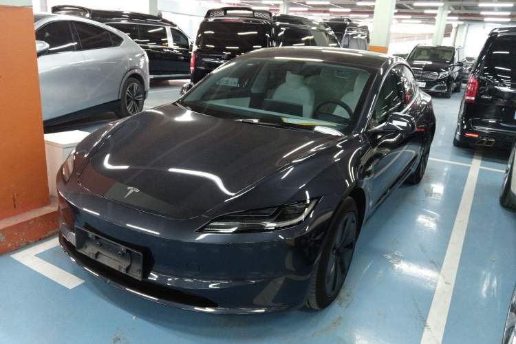 Used Tesla Model 3 2023 Rear-Wheel-Drive Version