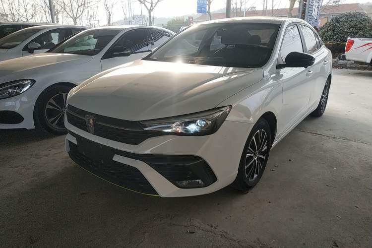 Used Roewe i5 2021 1.5L CVT Black Gold Edition