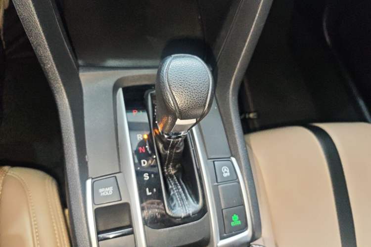 Used Honda Civic 2016 180TURBO CVT Comfort Version