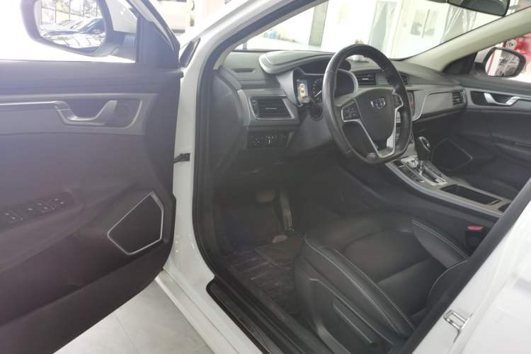 Used Geely Auto Emgrand GL 2017 1.8L DCT Elite Model
