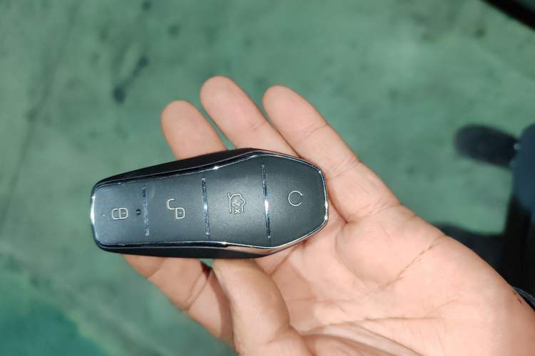 Used BYD Qin PLUS 2024 HONOR Edition DM-i 55KM Leading Model
