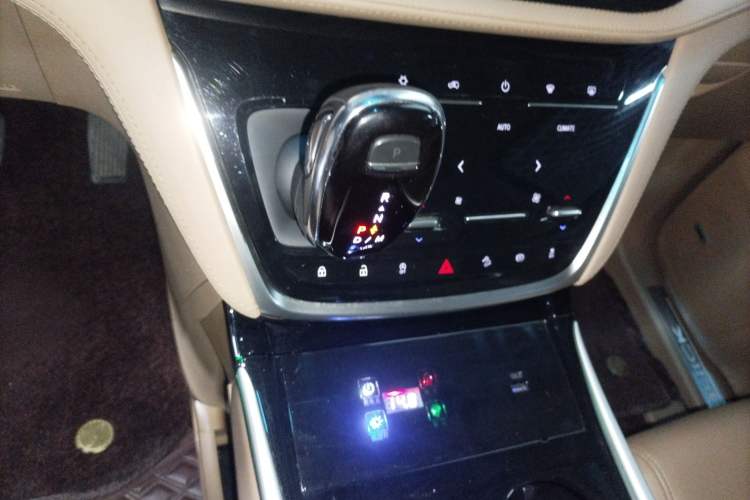 Used Buick GL8 2021 ES Land Cruiser 653T Smart Flagship Model
