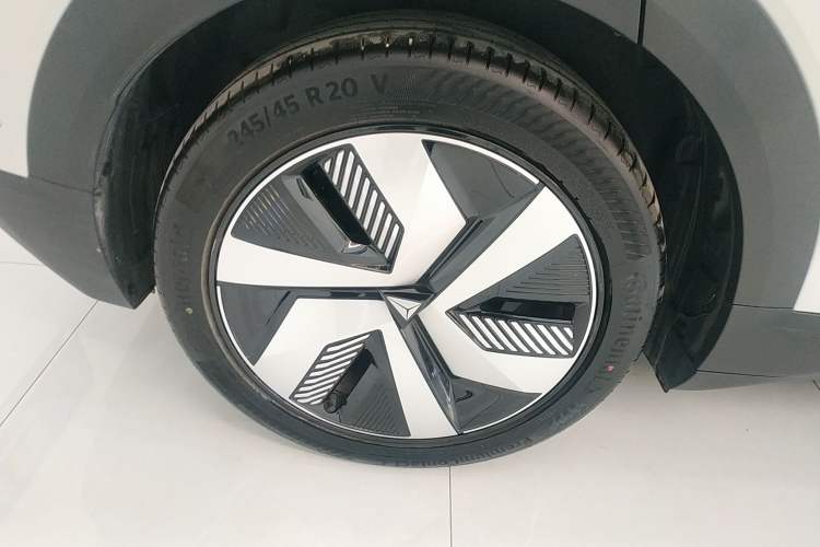 Used  S05 2024 510 Plus Pure Electric Version
