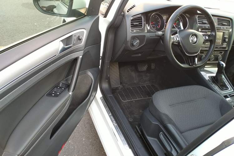 Used Volkswagen Golf 2018 1.6L Automatic Comfort Model
