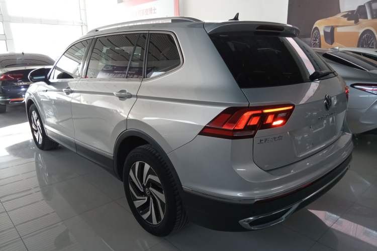 Used Volkswagen Tiguan L 2022 330TSI Automatic Two-Wheel Drive Smart Edition