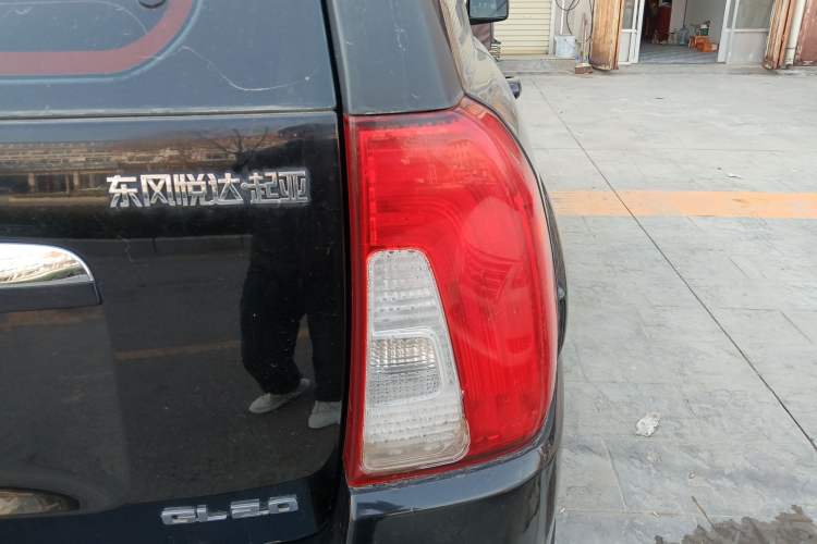 Used Kia Sportage 2013 2.0L Manual Two-Wheel Drive GL Trim
