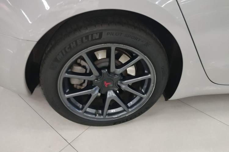 Used Tesla Model 3 2020 Revised Version Standard Range Rear-Wheel Drive – Upgraded Edition
