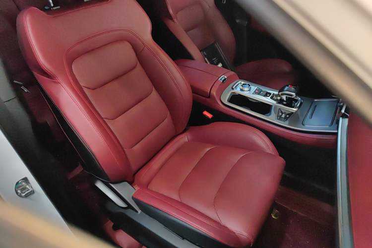 Used JETOUR X70 PLUS 2021 Revised Version 1.5T DCT ShanPRO 5-Seater