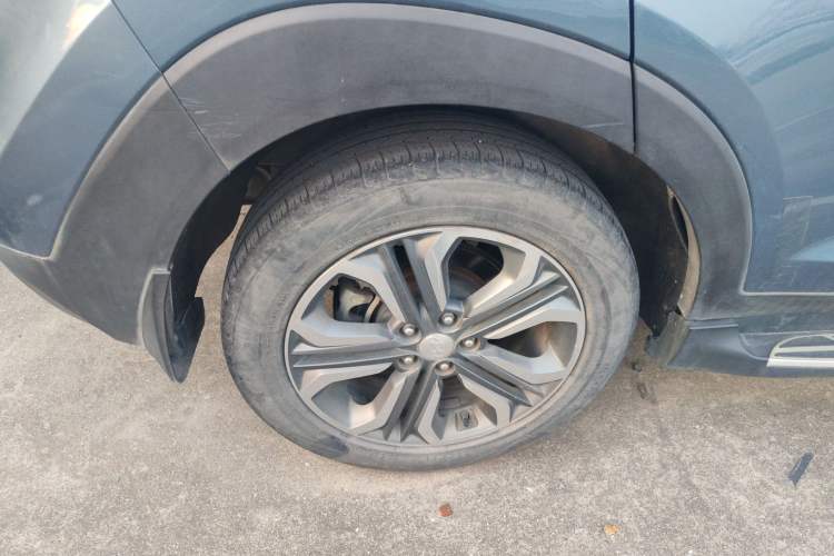 Used Hyundai Tucson 2015 1.6T Dual-Clutch Two-Wheel-Drive Leading Model
