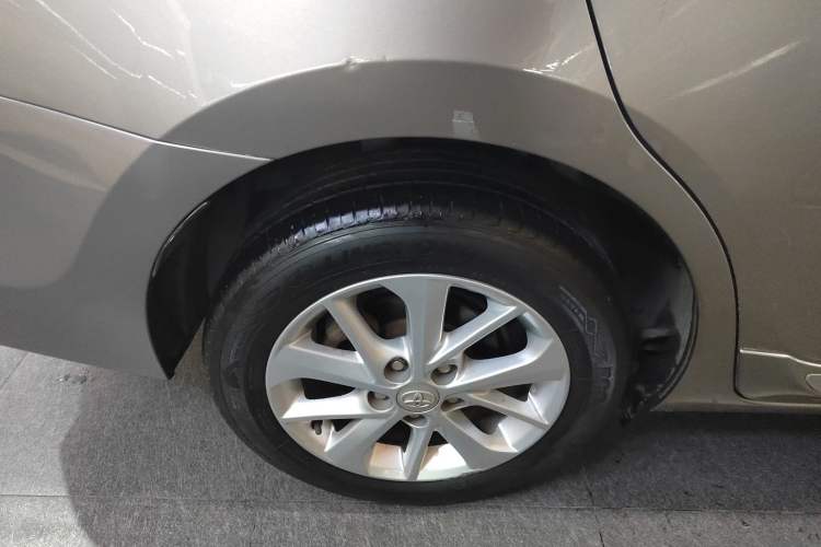 Used Toyota Corolla 2014 1.6L CVT GLX-i