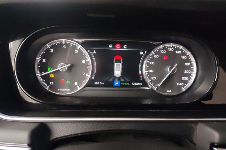 Used GAC Trumpchi M6 2021 270T DCT Luxury Edition (7 Seats)
