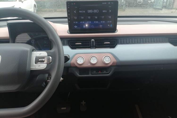 Used Chery QQ Ice Cream 2024 170km Sundae +
