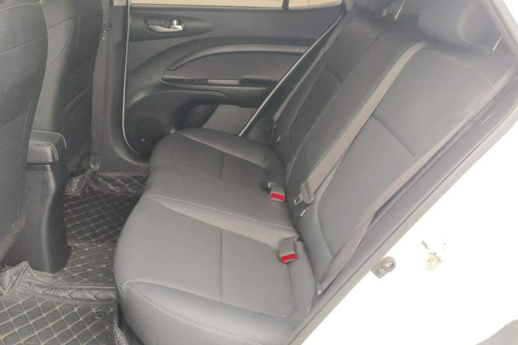 Used Kia Stonic 2019 1.4L Automatic Fun Edition China VI
