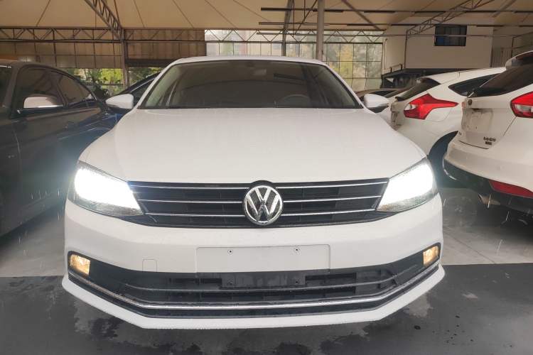 Used Volkswagen Sagitar 2018 1.6L Automatic Comfort Model
