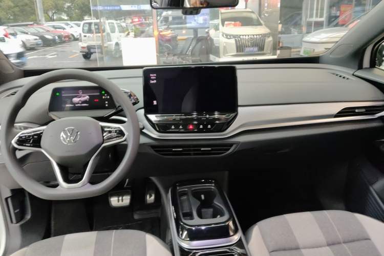 Used Volkswagen ID.4 CROZZ 2021 Long-Range PURE+ Two-Wheel Drive Version