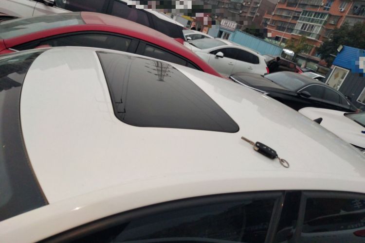 Used Skoda Rapid 2015 1.6L Manual Smart Selection Model
