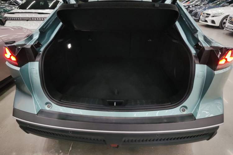 Used  SL03 2025 Extended-Range Sporty Version