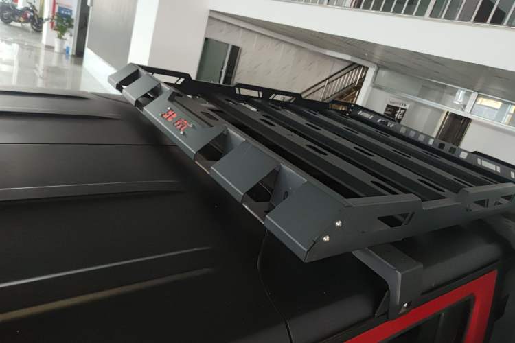 Used  BJ40 2023 2.0D Automatic Four-Wheel Drive Blade Hero Edition Pioneer Type