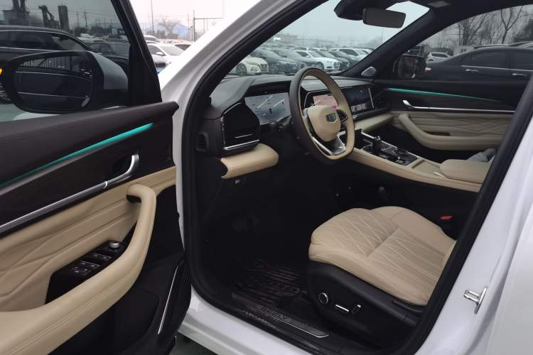 Used Geely Auto Monjaro L 2025 Dongfang Yao 2.0TD Automatic Lanxing Edition