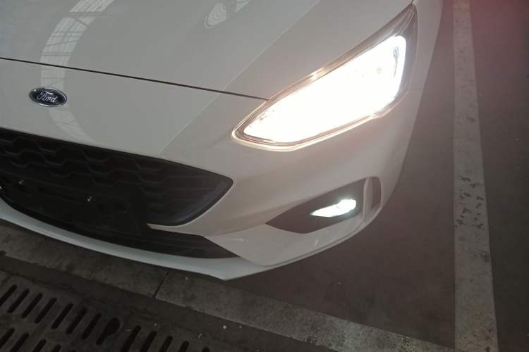 Used Ford Focus 2020 Hatchback 1.5L Automatic Sharp Edition