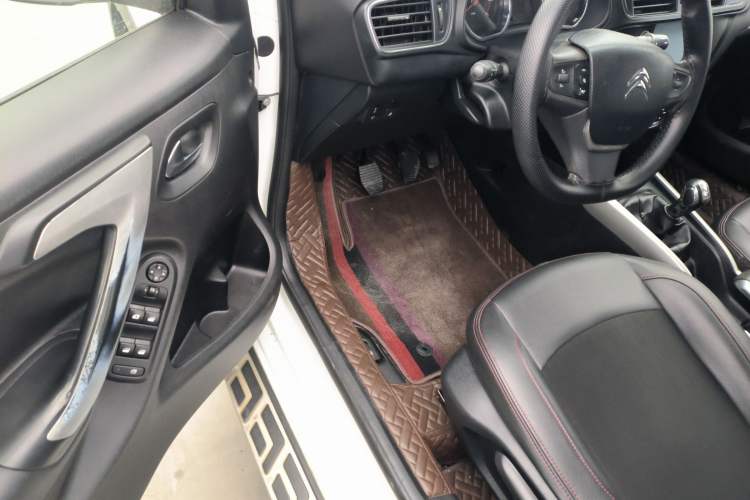 Used Citroen C3-XR 2015 1.6L Manual Pioneer Model