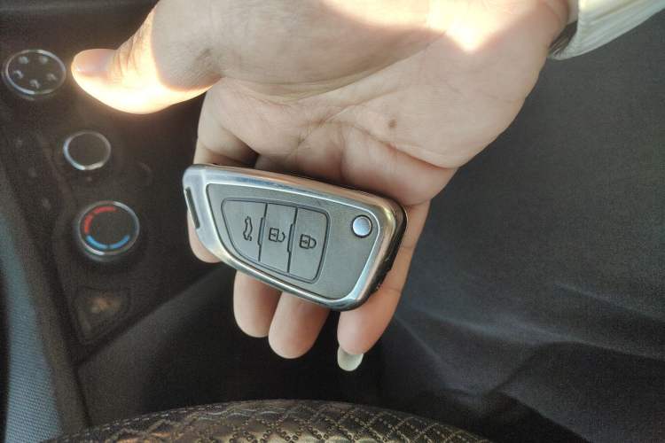 Used Chevrolet Cavalier 2018 320 Manual Enjoyment Edition
