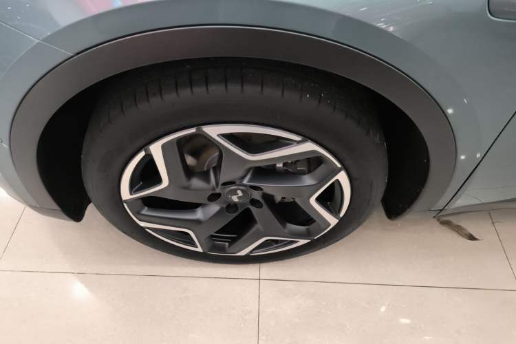 Used ONVO L60 2024 60 kWh Rear-Drive Version
