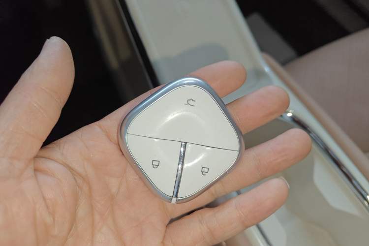 Used Wuling Bingo 2025 410 km Lingxi Deluxe Edition